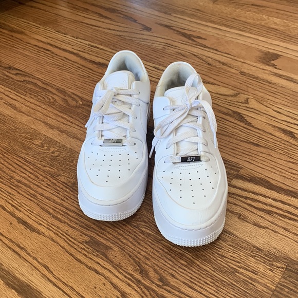 Nike Air Force 1 Sage Low - Picture 2 of 6